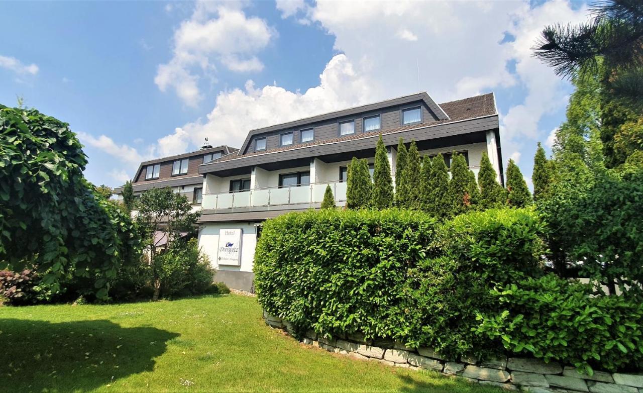 Dreispitz -B&B-Hotel Garni โฮฟไฮม์อัมเทานอส ภายนอก รูปภาพ